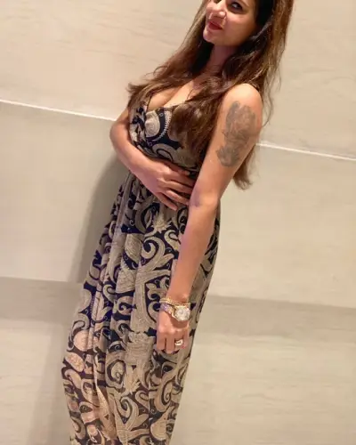 Mohania Escort